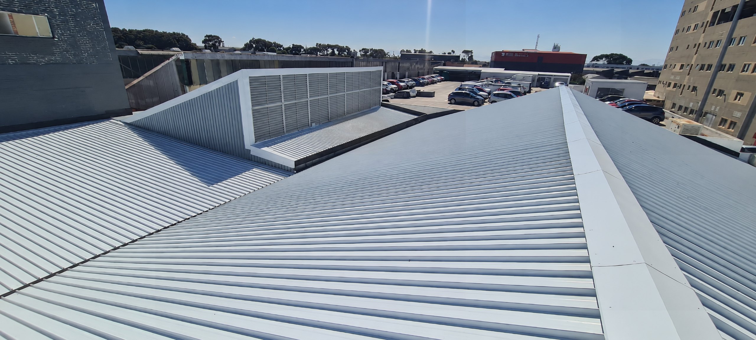 Large completed light metal roof